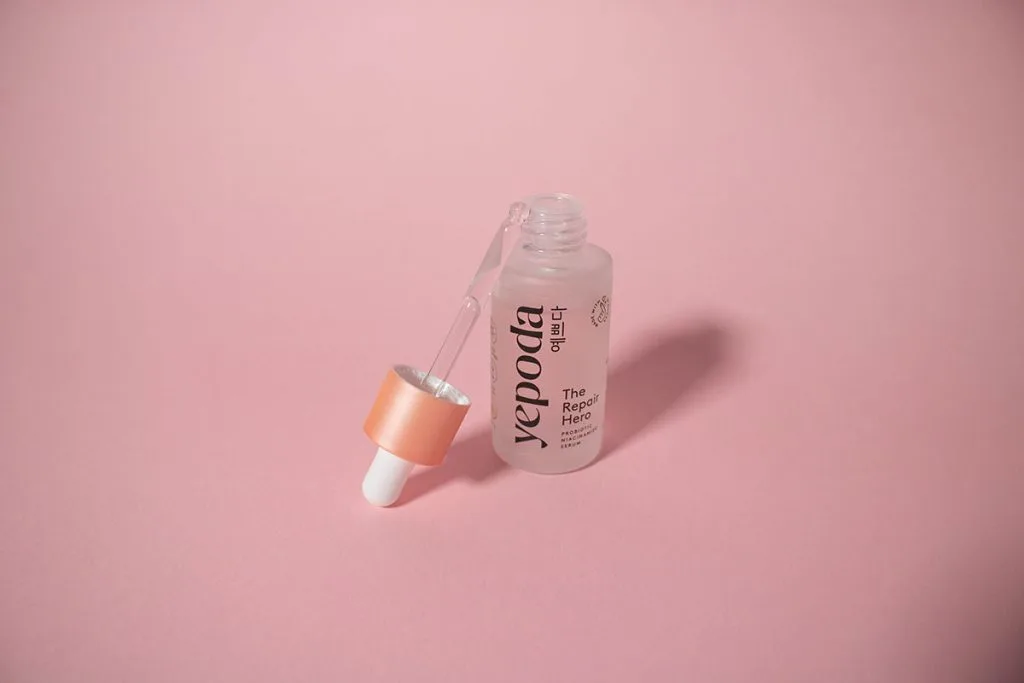 the repair hero | Claudia Make-up yepoda the repair hero