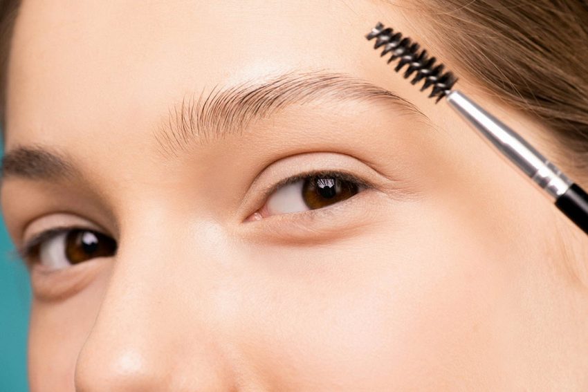 trucco sopracciglia